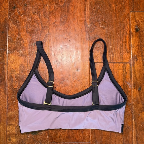 PILYQ AQUAMARINE COLOR BLOCK HALTER BIKINI TOP Size Small - Picture 4 of 6